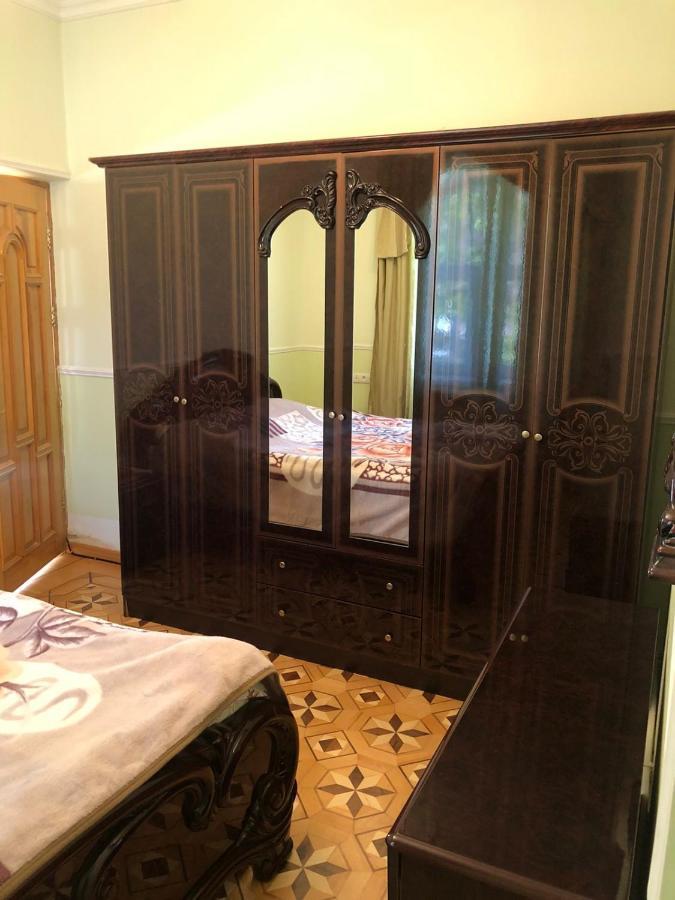 Valda Hotel On Tumanyan ヴァナゾル エクステリア 写真